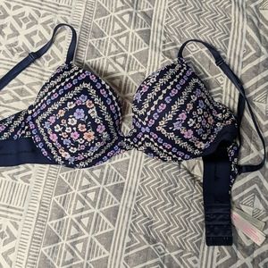 Floral VS bra